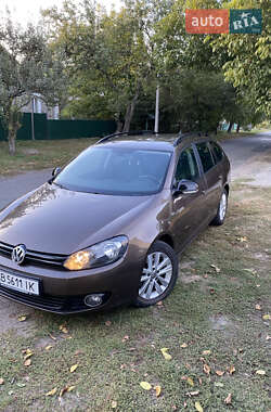 Универсал Volkswagen Golf 2013 в Немирове