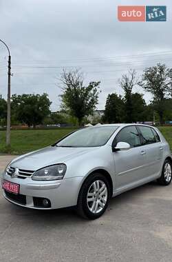 Хэтчбек Volkswagen Golf 2008 в Кропивницком
