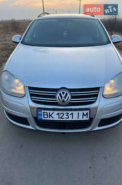 Универсал Volkswagen Golf 2008 в 