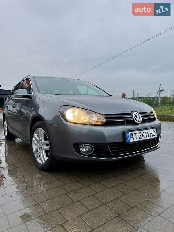 Универсал Volkswagen Golf 2011 в 