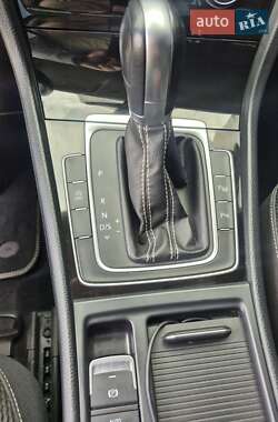 Универсал Volkswagen Golf 2014 в 