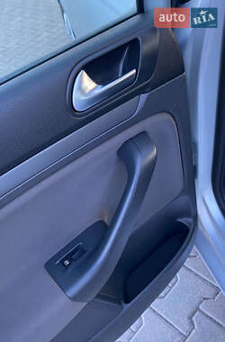 Универсал Volkswagen Golf 2008 в 