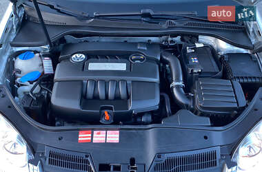 Универсал Volkswagen Golf 2008 в 
