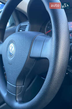 Универсал Volkswagen Golf 2008 в 