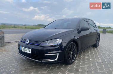 Хетчбек Volkswagen Golf 2015 в Тернополі