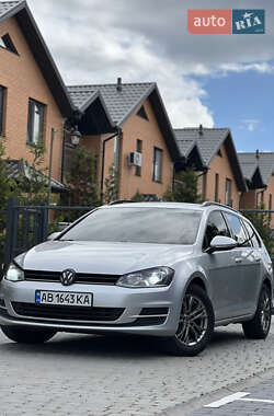 Универсал Volkswagen Golf 2015 в Виннице