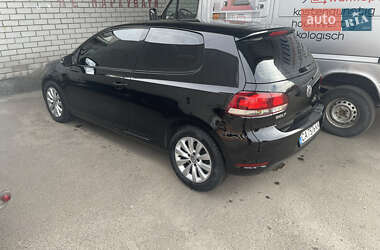 Хэтчбек Volkswagen Golf 2012 в Черкассах