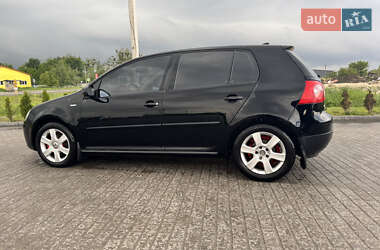 Хэтчбек Volkswagen Golf 2007 в 
