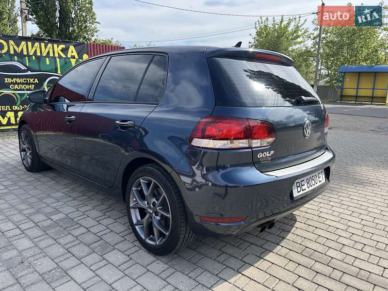 Хэтчбек Volkswagen Golf 2013 в Одессе