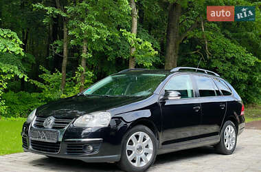 Універсал Volkswagen Golf 2008 в Луцьку
