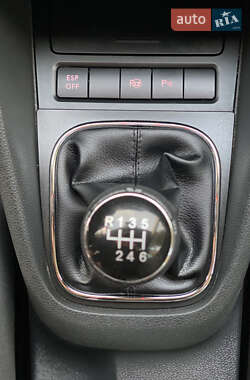 Універсал Volkswagen Golf 2009 в 