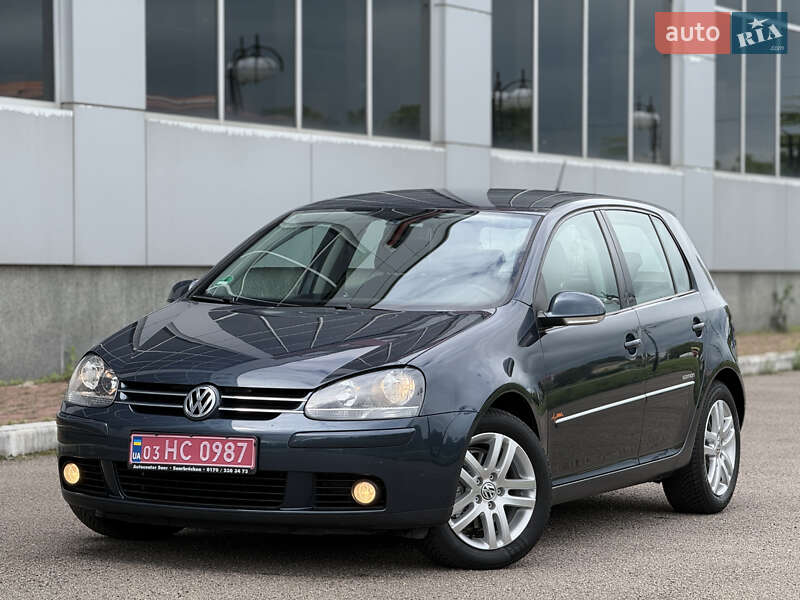 Хетчбек Volkswagen Golf 2009 в Білій Церкві