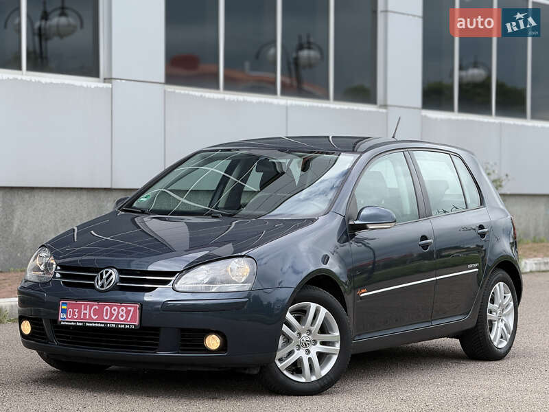 Хетчбек Volkswagen Golf 2009 в Білій Церкві