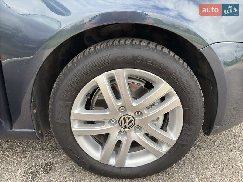Хетчбек Volkswagen Golf 2009 в Білій Церкві