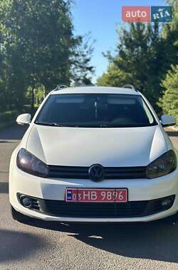 Универсал Volkswagen Golf 2011 в 