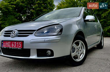 Хетчбек Volkswagen Golf 2008 в Шепетівці