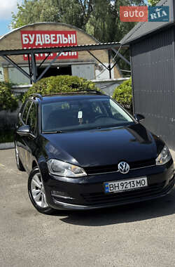 Універсал Volkswagen Golf 2016 в Києві