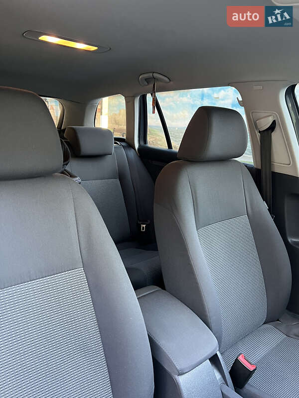 Універсал Volkswagen Golf 2008 в Білгороді-Дністровському