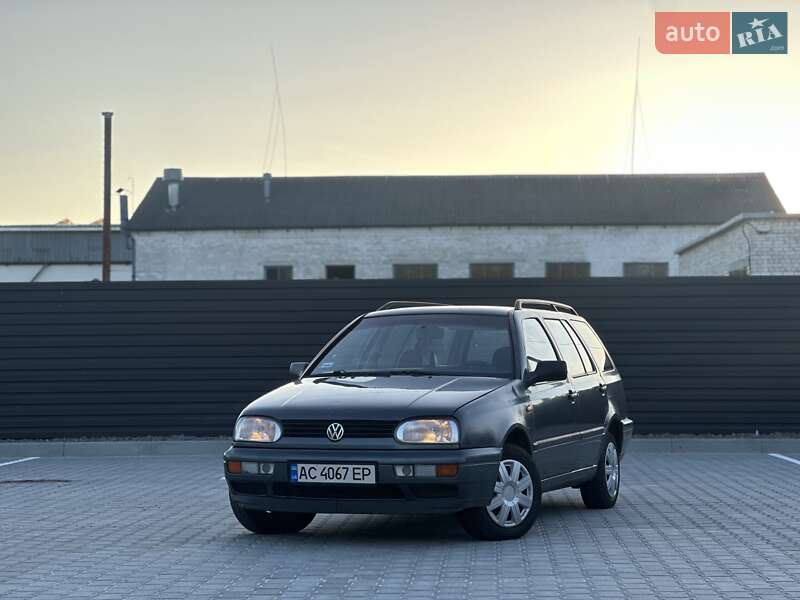 Універсал Volkswagen Golf 1997 в 