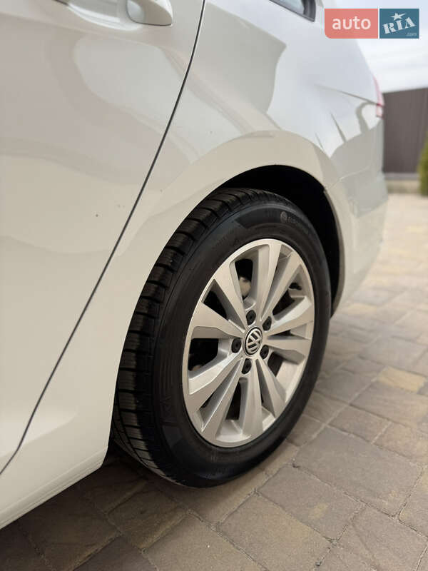 Універсал Volkswagen Golf 2018 в Ковелі