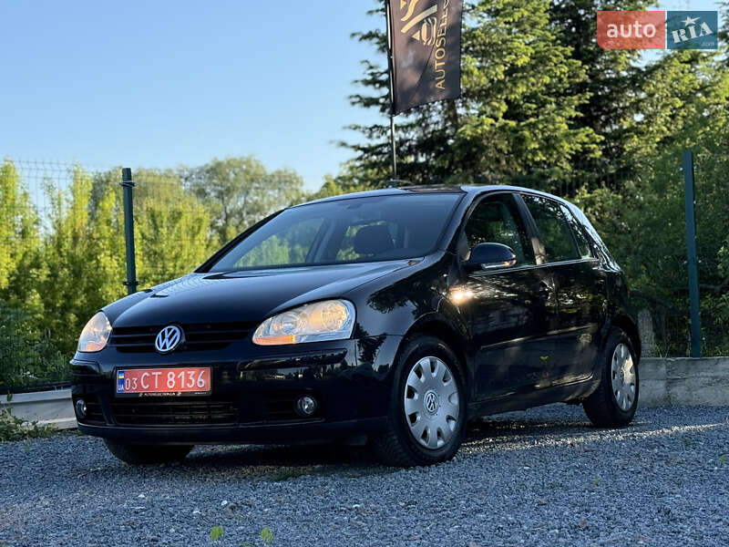 Хэтчбек Volkswagen Golf 2008 в Дрогобыче