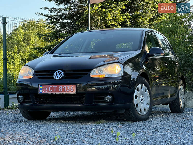 Хэтчбек Volkswagen Golf 2008 в Дрогобыче