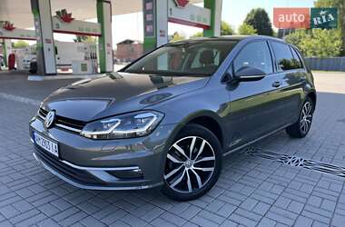 Хэтчбек Volkswagen Golf 2020 в Житомире
