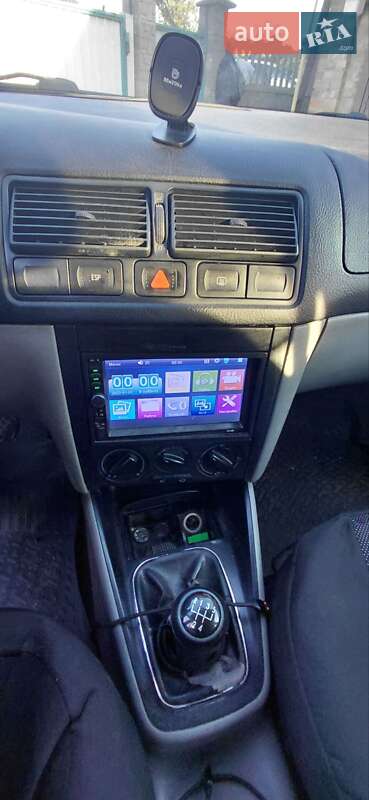 Універсал Volkswagen Golf 2000 в Обухові