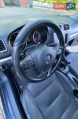 Универсал Volkswagen Golf 2010 в 