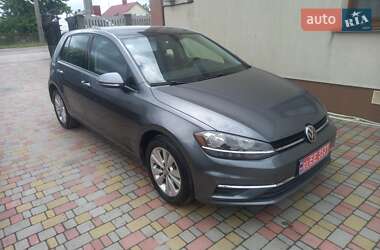 Хэтчбек Volkswagen Golf 2021 в 