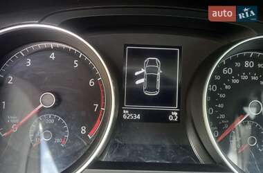Хэтчбек Volkswagen Golf 2021 в 