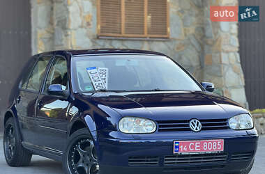 Хетчбек Volkswagen Golf 2003 в Самборі
