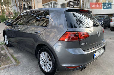Хэтчбек Volkswagen Golf 2014 в 