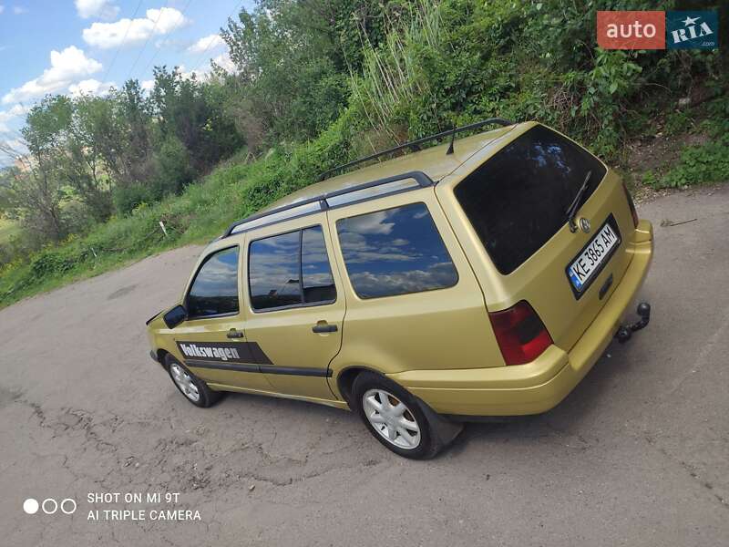 Універсал Volkswagen Golf 1998 в Кривому Розі
