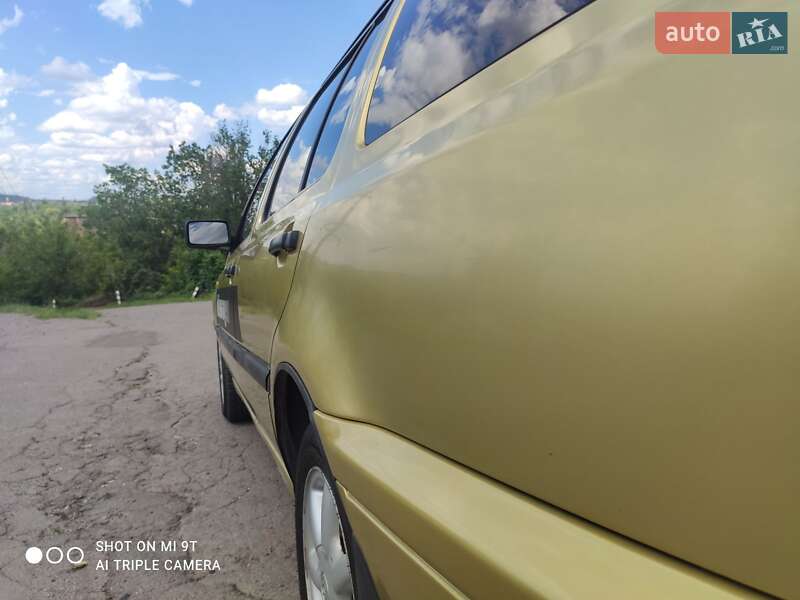 Універсал Volkswagen Golf 1998 в Кривому Розі