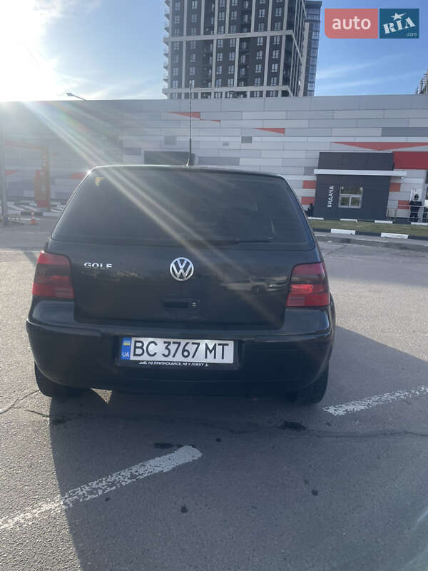 Хэтчбек Volkswagen Golf 1999 в Львове