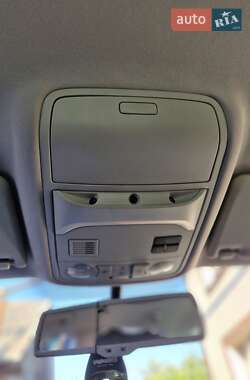 Хэтчбек Volkswagen Golf 2010 в 