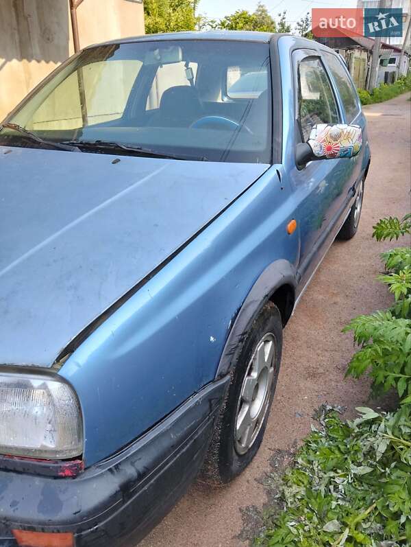 Хэтчбек Volkswagen Golf 1993 в Житомире