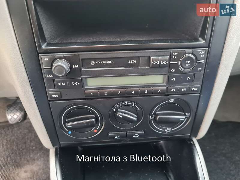 Хетчбек Volkswagen Golf 2000 в Львові