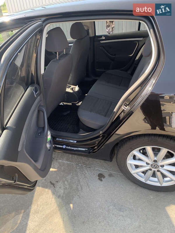 Хетчбек Volkswagen Golf 2006 в Одесі