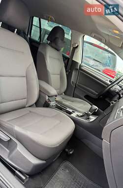 Універсал Volkswagen Golf 2014 в 
