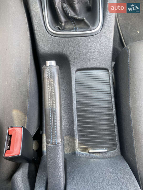 Хетчбек Volkswagen Golf 2007 в Любарі