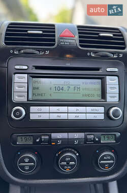 Универсал Volkswagen Golf 2008 в 