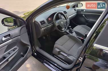 Універсал Volkswagen Golf 2008 в 