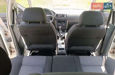Универсал Volkswagen Golf 2000 в 