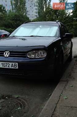 Універсал Volkswagen Golf 1999 в Запоріжжі