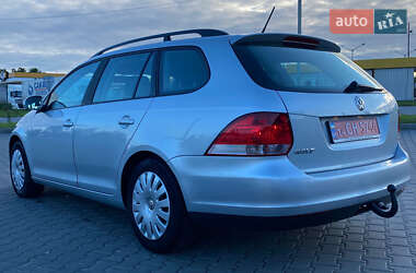 Універсал Volkswagen Golf 2008 в 