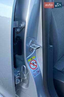 Універсал Volkswagen Golf 2008 в 
