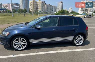 Хэтчбек Volkswagen Golf 2014 в 