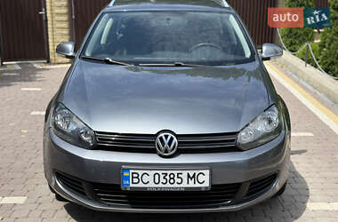 Универсал Volkswagen Golf 2011 в 